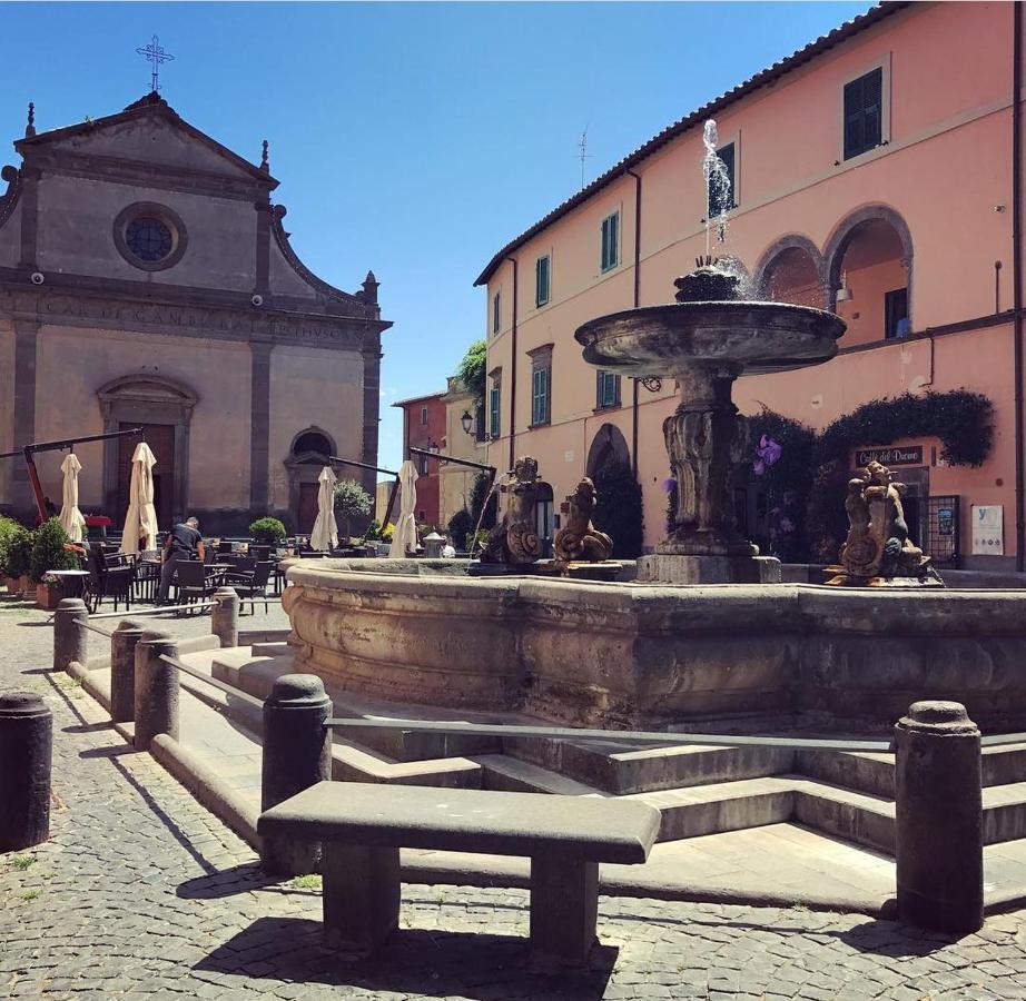 Hotel Piazza Duomo Tuscania Exterior foto